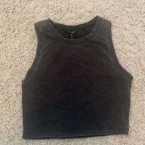 adorable cropped tank top! open to offers:)